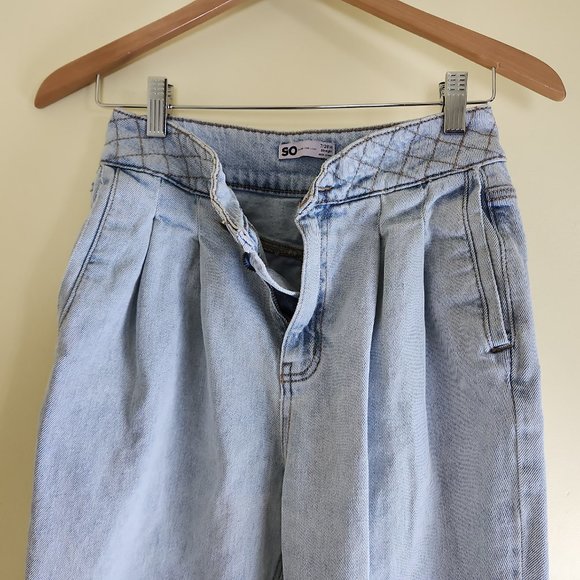 So Good for Life Junior Light Blue Straight Leg Jeans w/Waist Detail, Size 7/28W - Picture 5 of 14